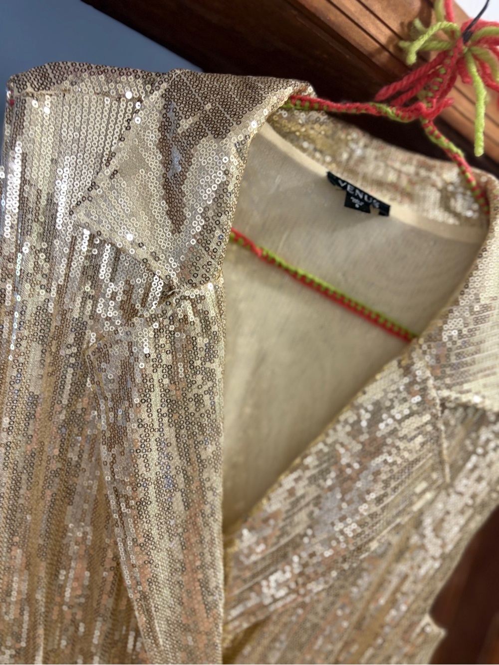VENUS Gold Sequin Lapel Wrap Jumpsuit Small - Hoco Holiday Formal Like New - Picture 7 of 10